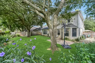 6702 Springcrest Drive, Sugar Land, TX 77479 - Photo 25