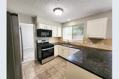 7863 Maple Brook Lane, Houston, TX 77095 - Photo 7