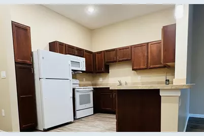 2131 Jackson Bluff Rd, Tallahassee, FL 32304 - Photo 5