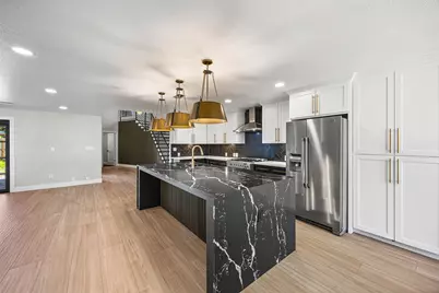 4907 Wigton Drive, Houston, TX 77096 - Photo 11