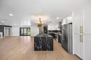 4907 Wigton Dr, Houston, TX 77096 - Photo 9