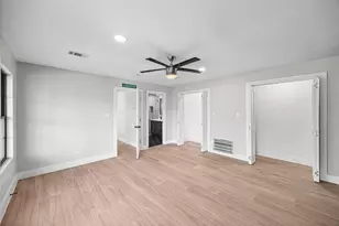 4907 Wigton Dr, Houston, TX 77096 - Photo 19