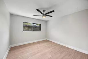 4907 Wigton Dr, Houston, TX 77096 - Photo 35