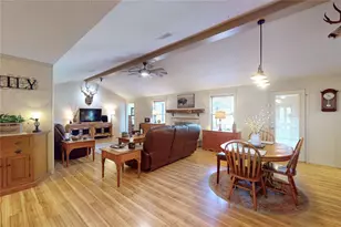 142 Sentinel Oaks, Pinehurst, TX 77362 - Photo 15