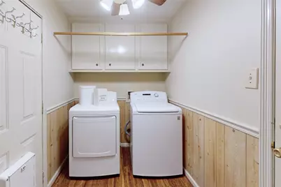 142 Sentinel Oaks, Pinehurst, TX 77362 - Photo 17