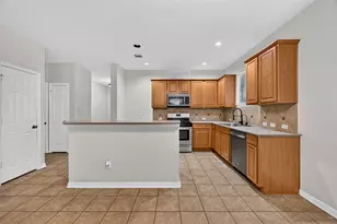 12806 Whistling Springs Dr, Humble, TX 77346 - Photo 11