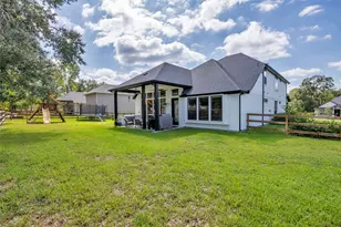 734 Satterwhite Farms Ln, Magnolia, TX 77354 - Photo 5