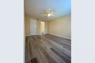 9700 Leawood Boulevard #212, Houston, TX 77099 - Photo 13