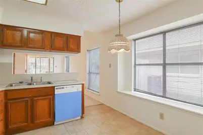 10802 Sashay Drive, Houston, TX 77099 - Photo 7