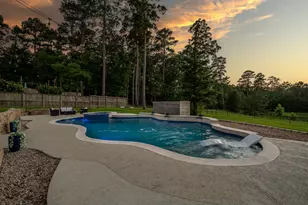 8019 Bay Bend Dr, Conroe, TX 77304 - Photo 39