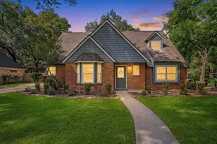 2002 Parkdale Dr, Houston, TX 77339 - Photo 1