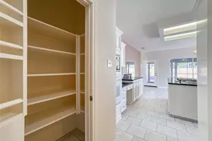 2210 Crossbrook Ct, League City, TX 77573 - Photo 19