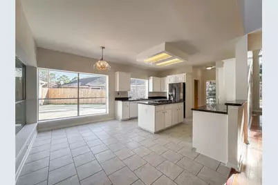 2210 Crossbrook Court, League City, TX 77573 - Photo 11