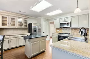 3238 Bodine Dr, Pearland, TX 77584 - Photo 13