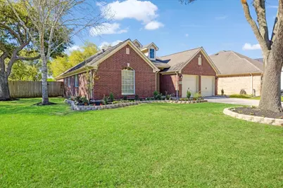 3238 Bodine Drive, Pearland, TX 77584 - Photo 3