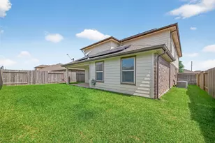 718 Harvest Bluff Dr, Rosharon, TX 77583 - Photo 43