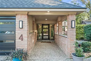 4 Thunderbird Dr, Conroe, TX 77304 - Photo 5