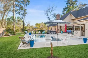 4 Thunderbird Dr, Conroe, TX 77304 - Photo 39