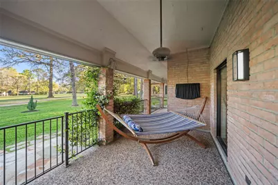 4 Thunderbird Drive, Conroe, TX 77304 - Photo 33