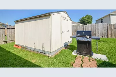 7902 Crescent Village Lane, Richmond, TX 77407 - Photo 31