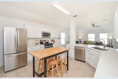 7902 Crescent Village Lane, Richmond, TX 77407 - Photo 13