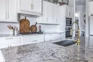 32803 Waxberry Ct, Fulshear, TX 77441 - Photo 19