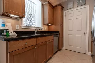 7000 Seawall Blvd, Galveston, TX 77551 - Photo 7