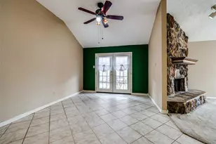 8322 Windy Oaks Dr, Houston, TX 77040 - Photo 13