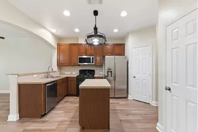 12927 Iris Garden Lane, Houston, TX 77044 - Photo 15