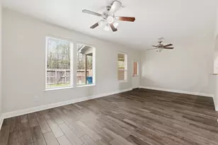 12927 Iris Garden Ln, Houston, TX 77044 - Photo 11