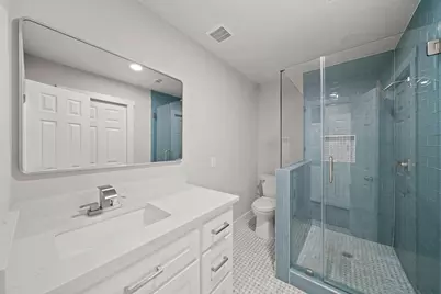 7225 Sherman Street, Houston, TX 77011 - Photo 9