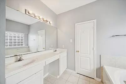 17610 Forest Haven Trail, Tomball, TX 77375 - Photo 13
