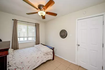 12331 Haroldson Forest Drive, Houston, TX 77044 - Photo 17