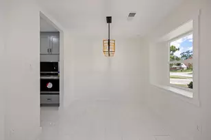 1510 Spillers Ln, Houston, TX 77043 - Photo 21