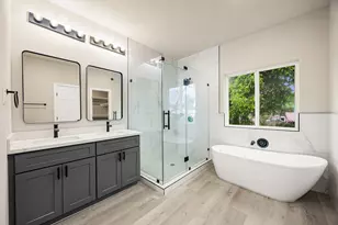 5420 Lynnfield St, Houston, TX 77028 - Photo 21