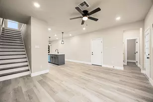 5420 Lynnfield St, Houston, TX 77028 - Photo 13