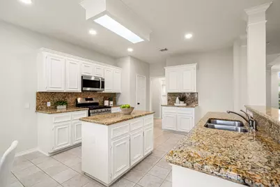 22 Crestview Trail, Houston, TX 77082 - Photo 11