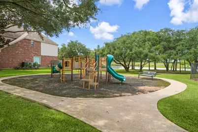 22 Crestview Trail, Houston, TX 77082 - Photo 39