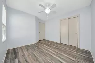 8802 Leadore Dr, Houston, TX 77040 - Photo 15