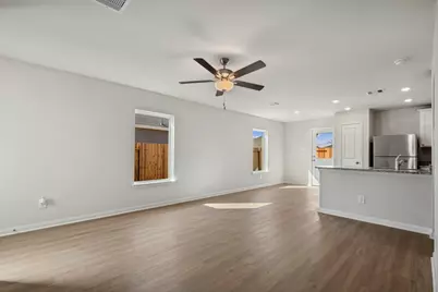 313 Grayson Baw Lane, Waller, TX 77484 - Photo 5