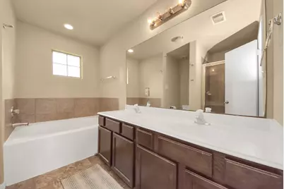 9219 Dewberry Blossom Lane, Houston, TX 77064 - Photo 23