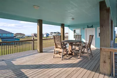 855 S Sage Road, Crystal Beach, TX 77650 - Photo 9