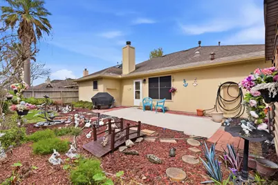 1818 Kemah Oaks Drive, Kemah, TX 77565 - Photo 33