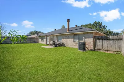 518 Northlawn Drive, Houston, TX 77073 - Photo 1