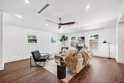 1338 Seaspray Court, Houston, TX 77008 - Photo 5