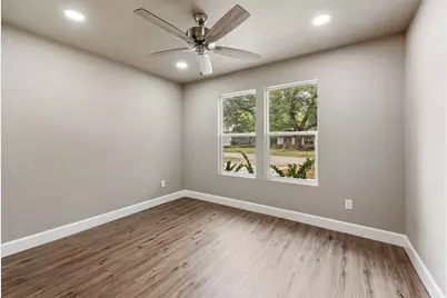 1108 Travis Street, Bryan, TX 77803 - Photo 11