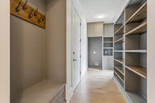 718 Bunker Hill Rd, Hedwig Village, TX 77024 - Photo 13