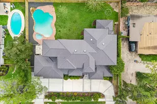 718 Bunker Hill Rd, Hedwig Village, TX 77024 - Photo 41