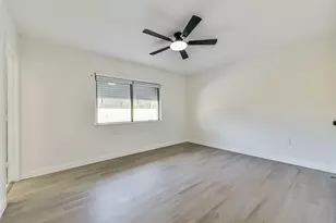 1918 Huntress Ln, Houston, TX 77062 - Photo 15