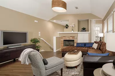 60 Woodlily Place, The Woodlands, TX 77382 - Photo 7